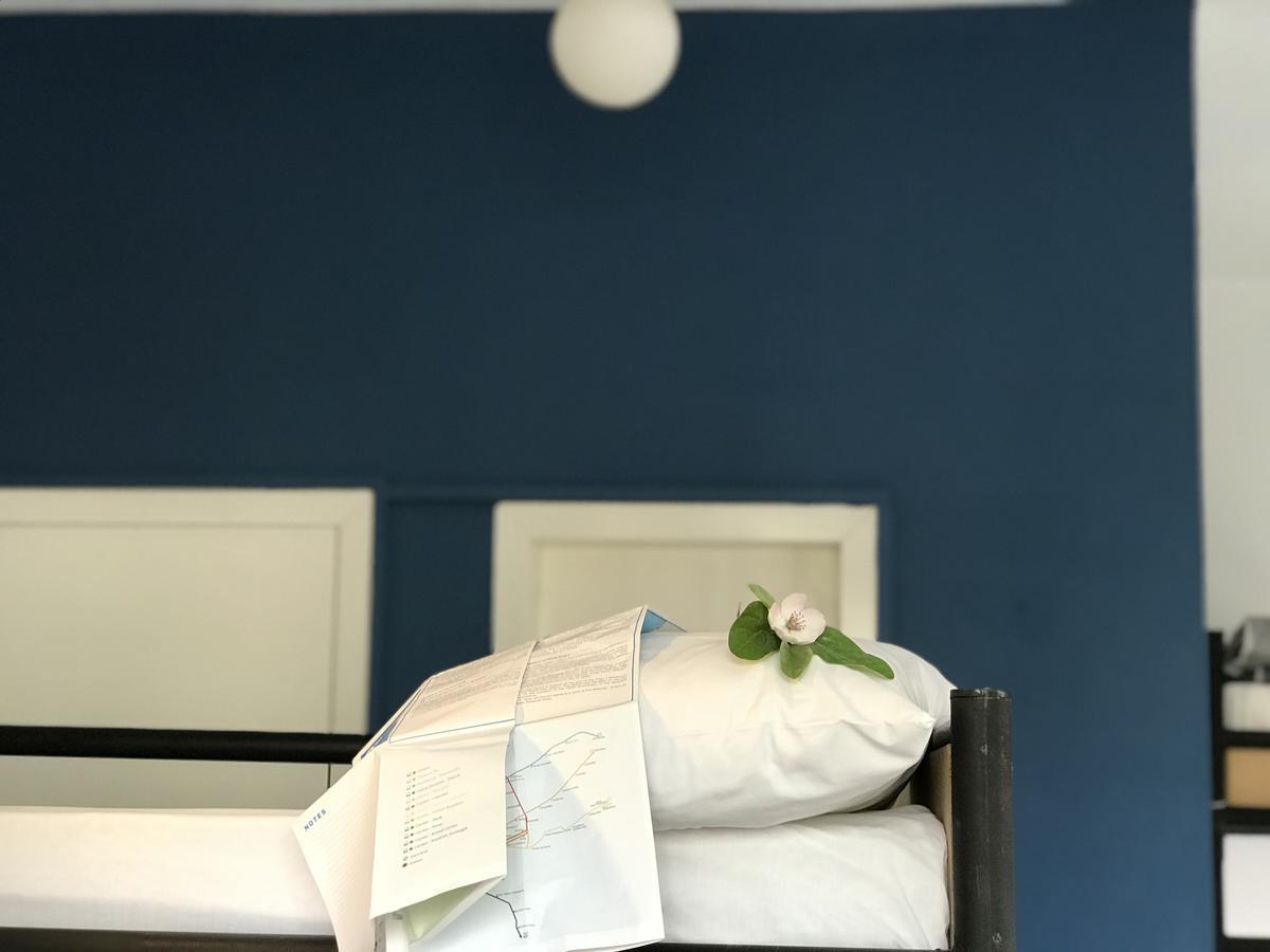 Destil Hostel Тирана Екстериор снимка